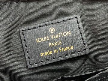 Makersluxe- Louis Vuittons  - 15925