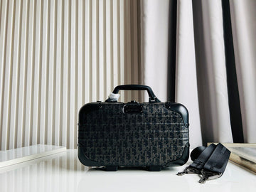 Makersluxe - Travel Bags - 450