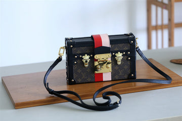 Makersluxe Fashion Lu-Vi bags - 8235