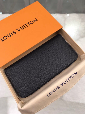 Makersluxe - Louis Vuittons  - 10862