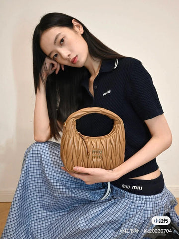 Makersluxe - MMU Women Clothes - 671
