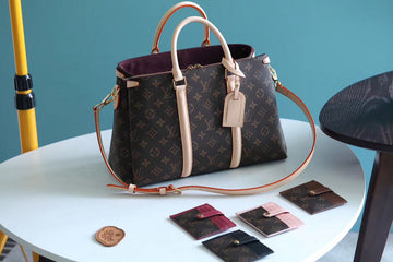 Makersluxe Fashion Lu-Vi bags - 8411