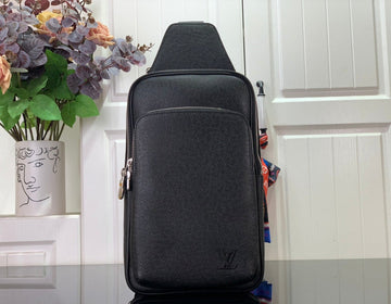 LOV - MLB - 1070