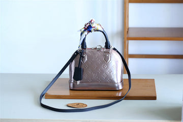 Makersluxe Fashion Lu-Vi bags - 8272