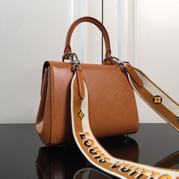 Makersluxe Fashion Lu-Vi bags - 17099