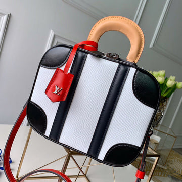 Makersluxeras - Latest - 2979