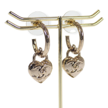 Chanel CC Heart Lock Hoop Earrings Metal Earrings AB9094  in Good condition