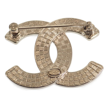 Chanel CC Dual Tone Brooch  Metal Brooch in Excellent condition