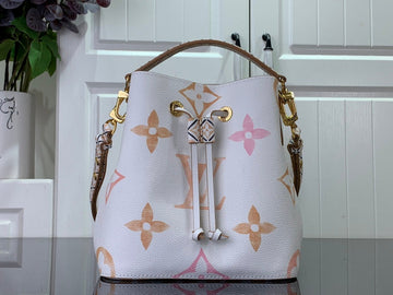 LOV - MLB - 095