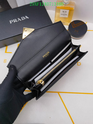 Makersluxeras - PD Wallet - 018