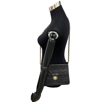 Chanel CC Matelasse Flap Bag  Leather Crossbody Bag in Good condition
