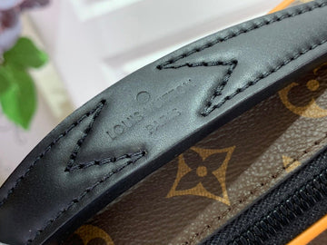 Makersluxe - Louis Vuittons  - 15206