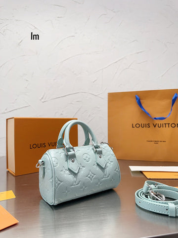 Makersluxe - Louis Vuittons  - 15085