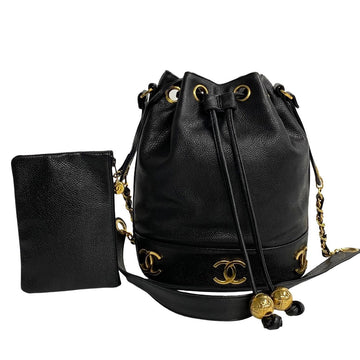 Chanel Triple CC Caviar Bucket Bag Leather Crossbody Bag in Excellent condition
