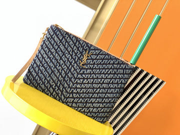 Makersluxes - Latest - 8853
