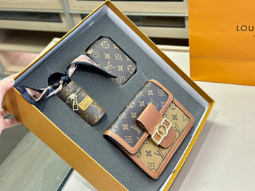 Makersluxe - Louis Vuittons  - 14895