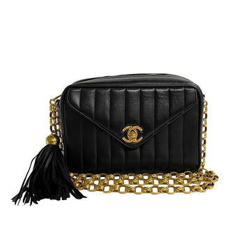 Chanel CC Vertical Quilted Flap Camera Bag  Leather Crossbody Bag in Good condition