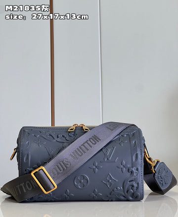 Makersluxe - Louis Vuittons  - 15373