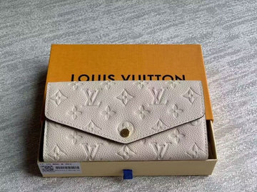 Makersluxe - Louis Vuittons  - 15381