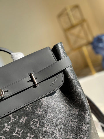 Makersluxe - Louis Vuittons  - 15784