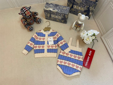 Makersluxe - Baby Clothes - 050