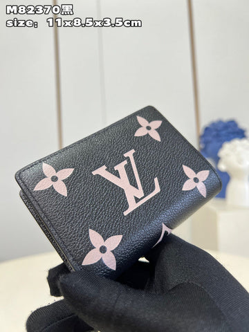Makersluxe - Louis Vuittons  - 15488