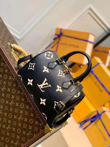 Makersluxe Fashion Lu-Vi bags - 17457