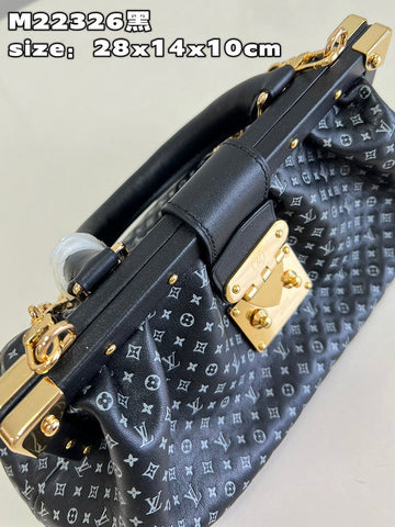 Makersluxe - Louis Vuittons  - 15622