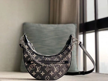 LOV - MLB - 880