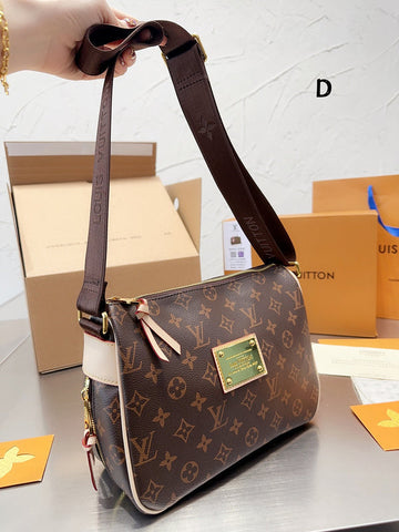 Makersluxe - Louis Vuittons  - 15122