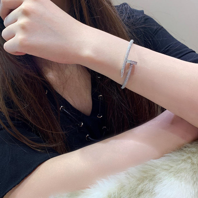 Makersluxe - CRA Jewelry - 054