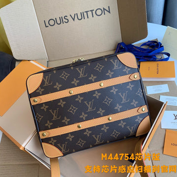 Makersluxeras - Latest - 3554