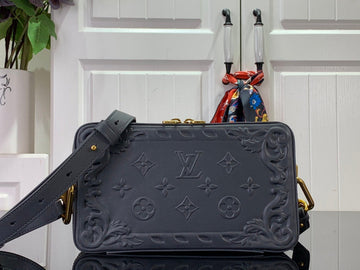 Makersluxe - Louis Vuittons  - 15247