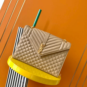Makersluxes - Latest - 7978