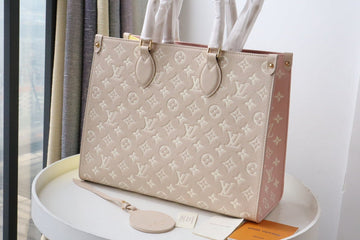 LOV - MLB - 1678