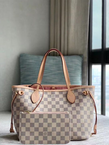 Makersluxe - Louis Vuittons  - 15828