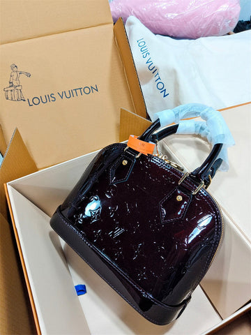 Makersluxe - LOV Bags - 211