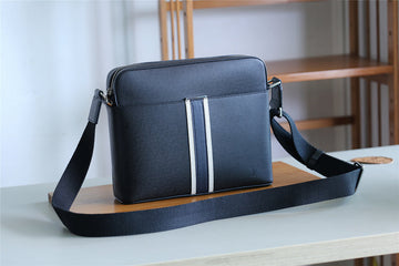 Makersluxe - Louis Vuittons  - 10480