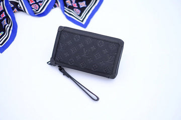 Makersluxe - LOV Wallets - 177