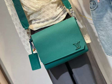 LOV2 Bags - Makersluxe Bags  052