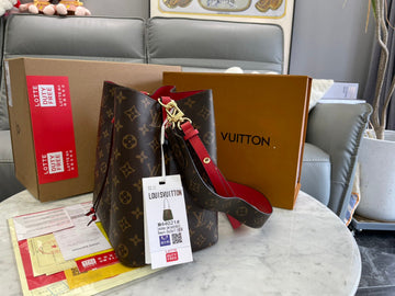 Makersluxe - Louis Vuittons  - 14862