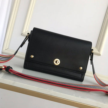 Makersluxeras - Latest - 3439