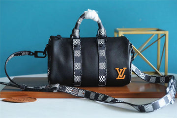 Makersluxe Fashion Lu-Vi bags - 9440