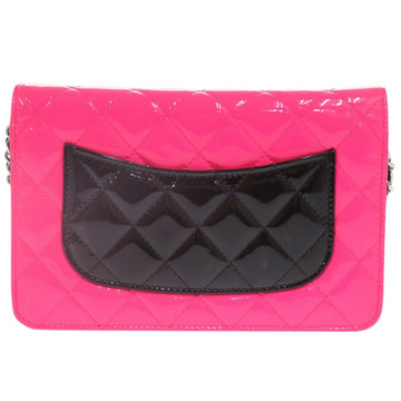 CHANEL Shoulder Bag Patent leather pink Matelasse Chain Wallet Bicolor COCO Mark