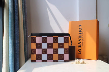 Makersluxeras - Latest - 2700