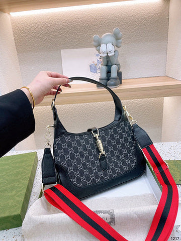 Makersluxe Fashion - GCI Bags - 10031