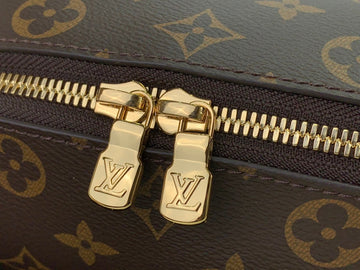 Makersluxe - Louis Vuittons  - 15810