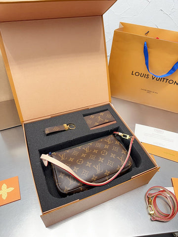 Makersluxe - Louis Vuittons  - 14881