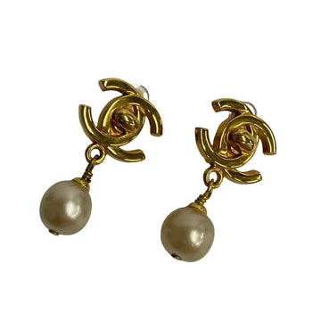 CHANEL Earring Gold Plated gold