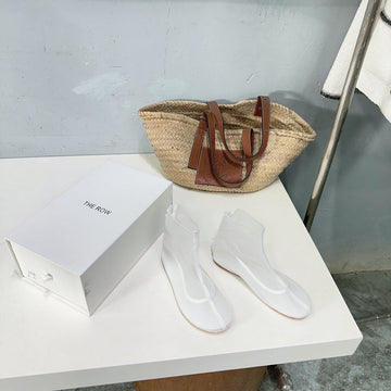 Makersluxe - THR Women Shoes - 146